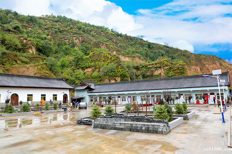 1526292868493101.jpg 394A6777.jpg